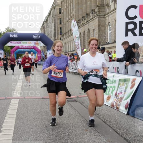 06.09.2026 - CURREX Alsterlauf Yannick Fuchs http://msf.ph/oto/10225370 06.09.2026 10:14:08 Ziel 2800, 2866, 2867, 3494, 3992, 3993, 4109, 4253, 4398, 4595, 4596, 4981, 5506, 5715, 6289 meine-sportfotos.de