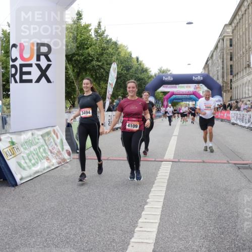 06.09.2026 - CURREX Alsterlauf Yannick Fuchs http://msf.ph/oto/10225386 06.09.2026 10:14:12 Ziel 2800, 2866, 2867, 3494, 3992, 3993, 4109, 4253, 4452, 5506 meine-sportfotos.de