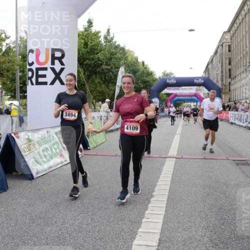 06.09.2026 - CURREX Alsterlauf Yannick Fuchs http://msf.ph/oto/10225388 06.09.2026 10:14:12 Ziel 2800, 2866, 2867, 3494, 3992, 3993, 4109, 4253, 4452, 5506 meine-sportfotos.de