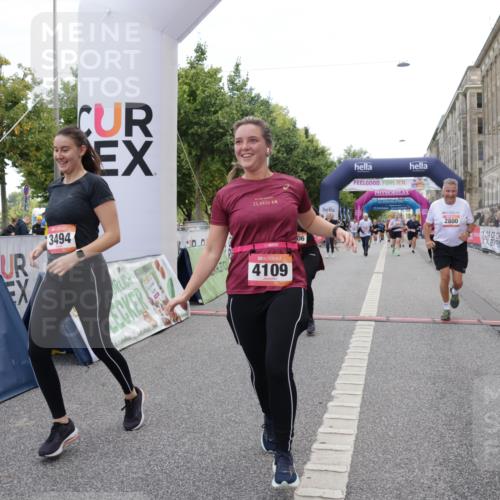 06.09.2026 - CURREX Alsterlauf Yannick Fuchs http://msf.ph/oto/10225390 06.09.2026 10:14:12 Ziel 2800, 2866, 2867, 3494, 3992, 3993, 4109, 4253, 4452, 5506 meine-sportfotos.de