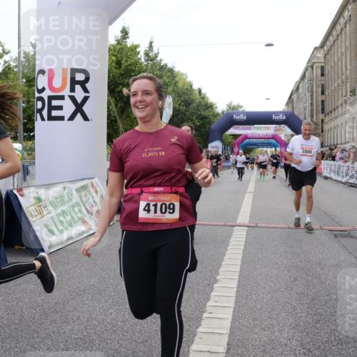 06.09.2026 - CURREX Alsterlauf Yannick Fuchs http://msf.ph/oto/10225391 06.09.2026 10:14:12 Ziel 2800, 2866, 2867, 3494, 3992, 3993, 4109, 4253, 4452, 5506 meine-sportfotos.de