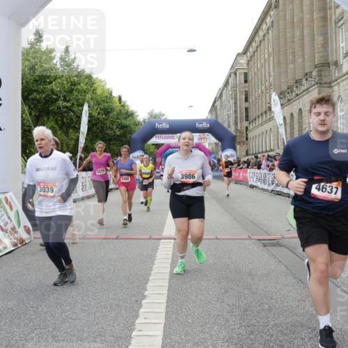 06.09.2026 - CURREX Alsterlauf Yannick Fuchs http://msf.ph/oto/10225417 06.09.2026 10:14:20 Ziel 2800, 3039, 3418, 3513, 3864, 3986, 4196, 4205, 4452, 4637, 5183, 5363, 5395, 5475, 6052 meine-sportfotos.de