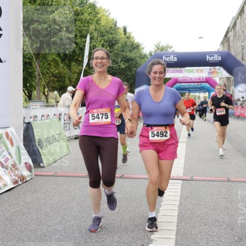 06.09.2026 - CURREX Alsterlauf Yannick Fuchs http://msf.ph/oto/10225421 06.09.2026 10:14:21 Ziel 3039, 3418, 3513, 3864, 3986, 4196, 4205, 4452, 4637, 5183, 5255, 5363, 5395, 5449, 5475, 6052 meine-sportfotos.de
