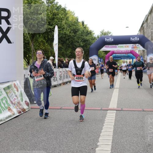 06.09.2026 - CURREX Alsterlauf Yannick Fuchs http://msf.ph/oto/10225450 06.09.2026 10:14:29 Ziel 2138, 2384, 3418, 3513, 3829, 4036, 4196, 4205, 4885, 5002, 5255, 5363, 5395, 5449, 6052, 6444 meine-sportfotos.de