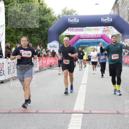 06.09.2026 - CURREX Alsterlauf Yannick Fuchs http://msf.ph/oto/10225455 06.09.2026 10:14:30 Ziel 2138, 2384, 2644, 3418, 3829, 4036, 4196, 4205, 4885, 5002, 5255, 5363, 5395, 5449, 6052, 6444 meine-sportfotos.de