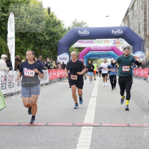 06.09.2026 - CURREX Alsterlauf Yannick Fuchs http://msf.ph/oto/10225456 06.09.2026 10:14:30 Ziel 2138, 2384, 2644, 3418, 3829, 4036, 4196, 4205, 4885, 5002, 5255, 5363, 5395, 5449, 6052, 6444 meine-sportfotos.de