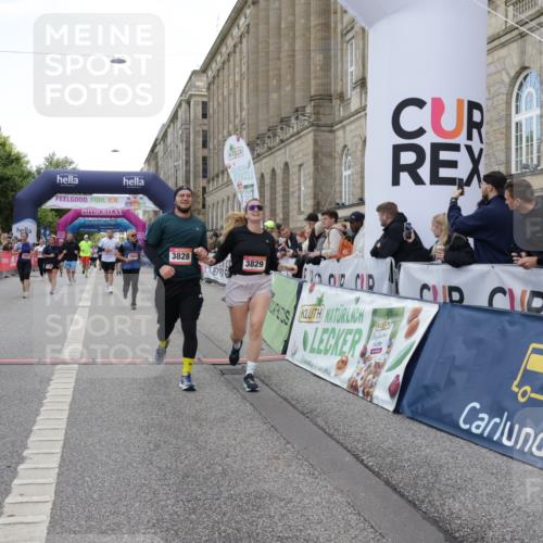 06.09.2026 - CURREX Alsterlauf Yannick Fuchs http://msf.ph/oto/10225465 06.09.2026 10:14:32 Ziel 2138, 2384, 2421, 2644, 3829, 4036, 4196, 4205, 4683, 4885, 5002, 5255, 5310, 5449, 6444 meine-sportfotos.de