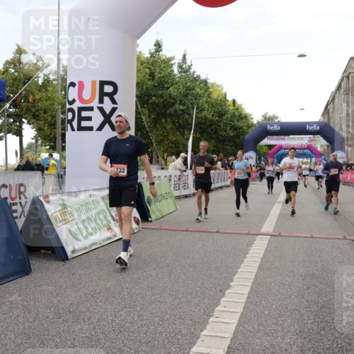 06.09.2026 - CURREX Alsterlauf Yannick Fuchs http://msf.ph/oto/10225515 06.09.2026 10:14:45 Ziel 3184, 3260, 3624, 3907, 4362, 4677, 5078, 5533, 5534, 5965, 6053, 6158, 6332 meine-sportfotos.de