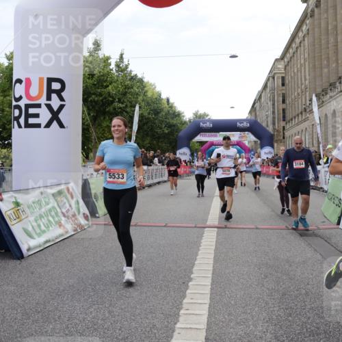 06.09.2026 - CURREX Alsterlauf Yannick Fuchs http://msf.ph/oto/10225525 06.09.2026 10:14:48 Ziel 3121, 3184, 3260, 4362, 4649, 4677, 5078, 5533, 5534, 5802, 6015, 6053, 6158, 6332 meine-sportfotos.de