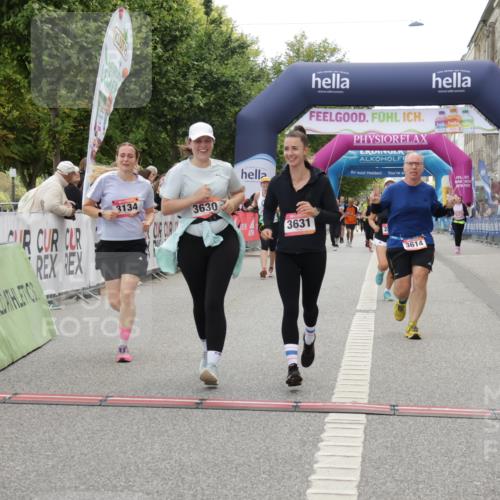 06.09.2026 - CURREX Alsterlauf Yannick Fuchs http://msf.ph/oto/10225570 06.09.2026 10:14:59 Ziel 2860, 3134, 3614, 3630, 3631, 4281, 4488, 4528, 5036, 5616, 5802, 5896, 8081 meine-sportfotos.de