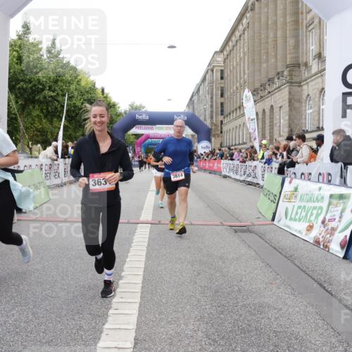 06.09.2026 - CURREX Alsterlauf Yannick Fuchs http://msf.ph/oto/10225581 06.09.2026 10:15:01 Ziel 2860, 3134, 3614, 3630, 3631, 4281, 4488, 4497, 4528, 5036, 5616, 5896, 8081 meine-sportfotos.de