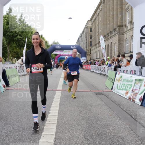 06.09.2026 - CURREX Alsterlauf Yannick Fuchs http://msf.ph/oto/10225582 06.09.2026 10:15:01 Ziel 2860, 3134, 3614, 3630, 3631, 4281, 4488, 4497, 4528, 5036, 5616, 5896, 8081 meine-sportfotos.de