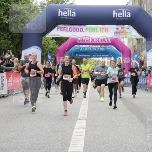 06.09.2026 - CURREX Alsterlauf Yannick Fuchs http://msf.ph/oto/10225602 06.09.2026 10:15:07 Ziel 2789, 2860, 3023, 3134, 3454, 3614, 3630, 3631, 4497, 5439, 5630, 5966, 8081 meine-sportfotos.de