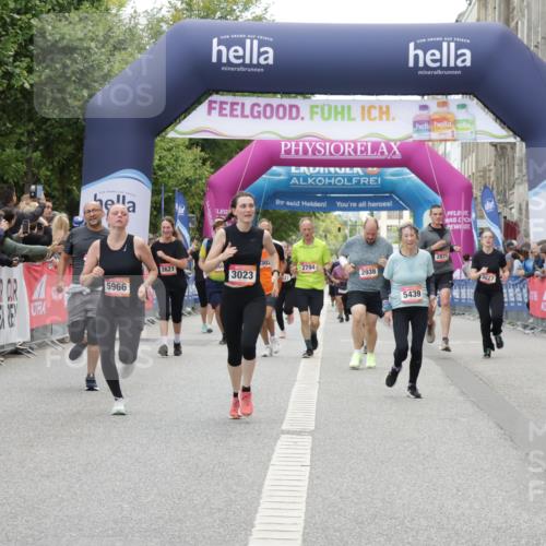 06.09.2026 - CURREX Alsterlauf Yannick Fuchs http://msf.ph/oto/10225603 06.09.2026 10:15:07 Ziel 2789, 2860, 3023, 3134, 3454, 3614, 3630, 3631, 4497, 5439, 5630, 5966, 8081 meine-sportfotos.de