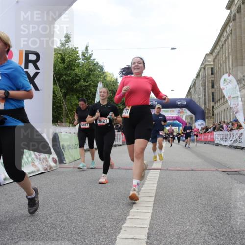 06.09.2026 - CURREX Alsterlauf Yannick Fuchs http://msf.ph/oto/10225642 06.09.2026 10:15:18 Ziel 2621, 2737, 2794, 2871, 2938, 3027, 3302, 3627, 4640, 4645, 5439, 5457, 5630, 5632, 5931, 5966, 6288, 6408 meine-sportfotos.de