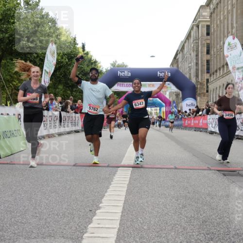 06.09.2026 - CURREX Alsterlauf Yannick Fuchs http://msf.ph/oto/10225660 06.09.2026 10:15:33 Ziel 2503, 2690, 3188, 3456, 3834, 4085, 4354, 4392, 5147, 5187, 5762, 5797, 6189, 6336, 6347, 6461 meine-sportfotos.de