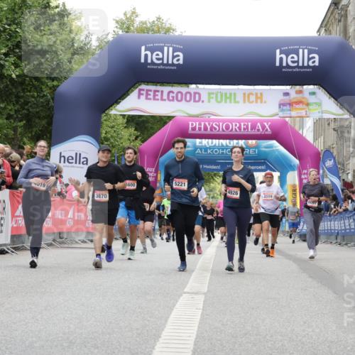 06.09.2026 - CURREX Alsterlauf Yannick Fuchs http://msf.ph/oto/10225687 06.09.2026 10:15:40 Ziel 3456, 3741, 3870, 4085, 4926, 5147, 5221, 5762, 6189, 6336, 6347 meine-sportfotos.de