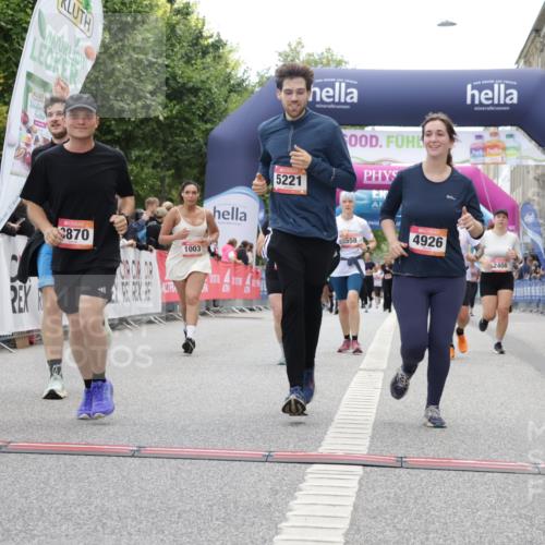 06.09.2026 - CURREX Alsterlauf Yannick Fuchs http://msf.ph/oto/10225701 06.09.2026 10:15:44 Ziel 1003, 2408, 2558, 2559, 3741, 3870, 4600, 4926, 5221, 6022, 6097, 6336 meine-sportfotos.de