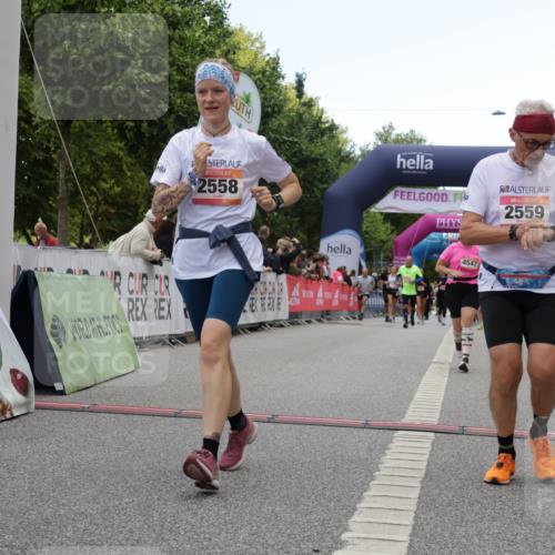06.09.2026 - CURREX Alsterlauf Yannick Fuchs http://msf.ph/oto/10225723 06.09.2026 10:15:49 Ziel 1003, 2408, 2558, 2559, 3741, 3870, 4547, 4600, 4926, 5221, 6022, 6097 meine-sportfotos.de