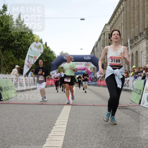 06.09.2026 - CURREX Alsterlauf Yannick Fuchs http://msf.ph/oto/10225851 06.09.2026 10:16:20 Ziel 2019, 2614, 2881, 2884, 2910, 3189, 3867, 4314, 4315, 4366, 4396, 4455, 5425, 5559, 5564, 5787 meine-sportfotos.de