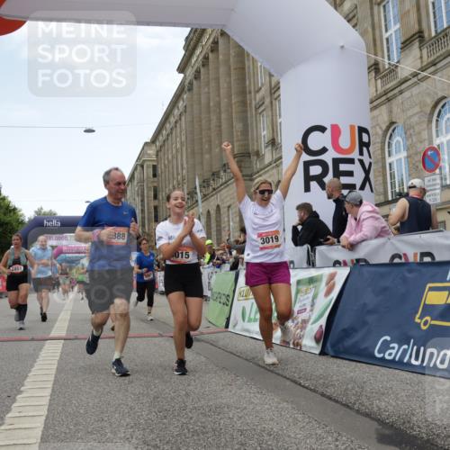 06.09.2026 - CURREX Alsterlauf Yannick Fuchs http://msf.ph/oto/10225890 06.09.2026 10:16:29 Ziel 2431, 2432, 2744, 2851, 2880, 2887, 2888, 2910, 3015, 3019, 3788, 4314, 4315, 4366, 4820, 4821, 5578, 6217 meine-sportfotos.de