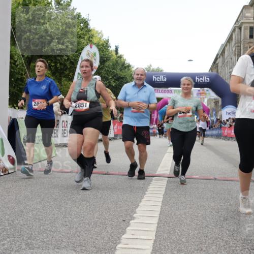 06.09.2026 - CURREX Alsterlauf Yannick Fuchs http://msf.ph/oto/10225897 06.09.2026 10:16:31 Ziel 2431, 2432, 2744, 2851, 2880, 2887, 2888, 3015, 3019, 3508, 3509, 3788, 4366, 4820, 4821, 5578, 6217 meine-sportfotos.de