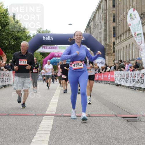 06.09.2026 - CURREX Alsterlauf Yannick Fuchs http://msf.ph/oto/10225957 06.09.2026 10:16:49 Ziel 2222, 2328, 2454, 2578, 2859, 3024, 3167, 3169, 3290, 3330, 3633, 3645, 4123, 4220, 4353, 4439, 4440, 4613, 4750, 4756, 5307, 5308, 5859, 6087, 8102 meine-sportfotos.de