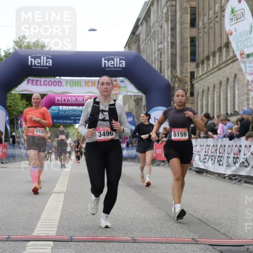 06.09.2026 - CURREX Alsterlauf Yannick Fuchs http://msf.ph/oto/10226026 06.09.2026 10:17:07 Ziel 1092, 2048, 2129, 3002, 3199, 3459, 3496, 3973, 4523, 4557, 5082, 5223, 6025, 8083, 8295 meine-sportfotos.de