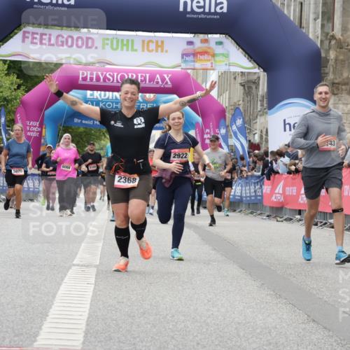 06.09.2026 - CURREX Alsterlauf Yannick Fuchs http://msf.ph/oto/10226065 06.09.2026 10:17:18 Ziel 1092, 2368, 2688, 2922, 3199, 3459, 5223, 5615, 5872, 5876, 6143 meine-sportfotos.de