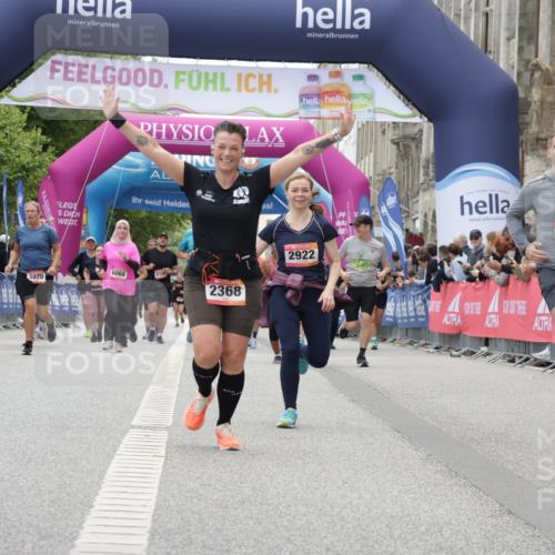 06.09.2026 - CURREX Alsterlauf Yannick Fuchs http://msf.ph/oto/10226067 06.09.2026 10:17:18 Ziel 1092, 2368, 2688, 2922, 3199, 3459, 5223, 5615, 5872, 5876, 6143 meine-sportfotos.de