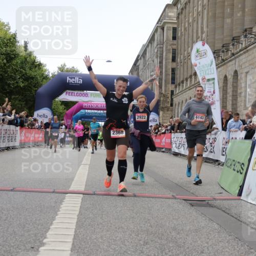 06.09.2026 - CURREX Alsterlauf Yannick Fuchs http://msf.ph/oto/10226074 06.09.2026 10:17:20 Ziel 2368, 2546, 2547, 2688, 2922, 5615, 5872, 5876, 6143 meine-sportfotos.de