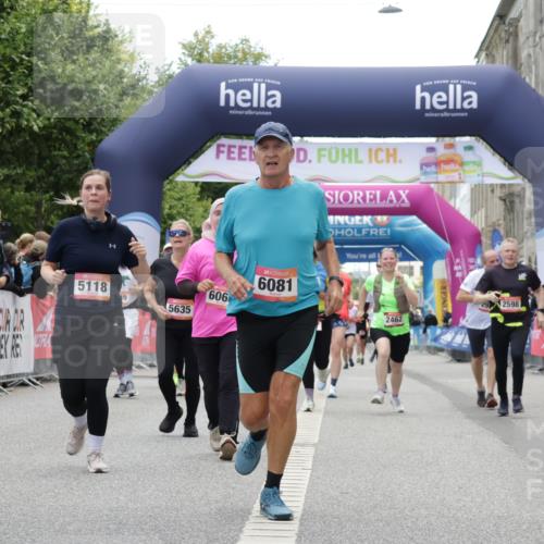 06.09.2026 - CURREX Alsterlauf Yannick Fuchs http://msf.ph/oto/10226091 06.09.2026 10:17:26 Ziel 2368, 2462, 2546, 2547, 2597, 2598, 2922, 3117, 5118, 5635, 5820, 6068, 6081, 6143 meine-sportfotos.de