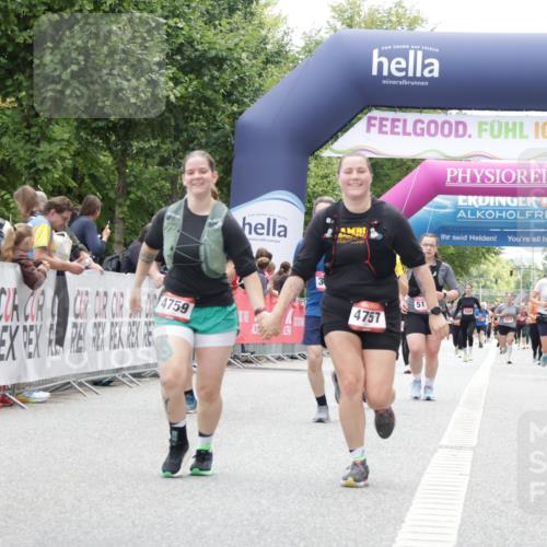 06.09.2026 - CURREX Alsterlauf Yannick Fuchs http://msf.ph/oto/10226168 06.09.2026 10:17:45 Ziel 2070, 2795, 3680, 3797, 3823, 3948, 4757, 4759, 5491 meine-sportfotos.de