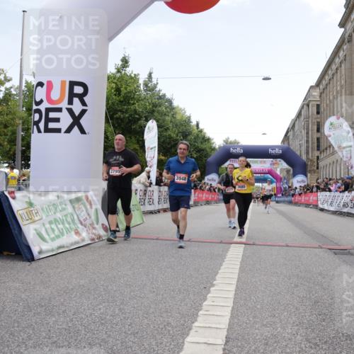 06.09.2026 - CURREX Alsterlauf Yannick Fuchs http://msf.ph/oto/10226190 06.09.2026 10:17:49 Ziel 2070, 2645, 2795, 3680, 3797, 3823, 3948, 4757, 4759, 5177 meine-sportfotos.de