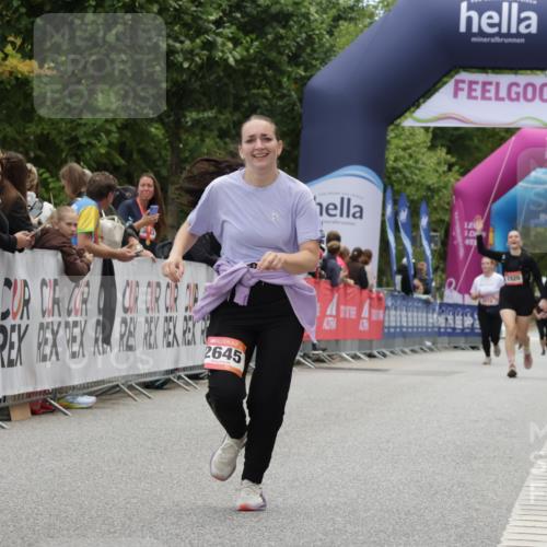 06.09.2026 - CURREX Alsterlauf Yannick Fuchs http://msf.ph/oto/10226203 06.09.2026 10:17:53 Ziel 2645, 2710, 2795, 3680, 3948, 4757, 4759, 5177 meine-sportfotos.de