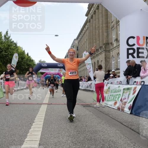 06.09.2026 - CURREX Alsterlauf Yannick Fuchs http://msf.ph/oto/10226260 06.09.2026 10:18:05 Ziel 1297, 2920, 2928, 3018, 3917, 4134, 4232, 4906, 4915, 4977 meine-sportfotos.de