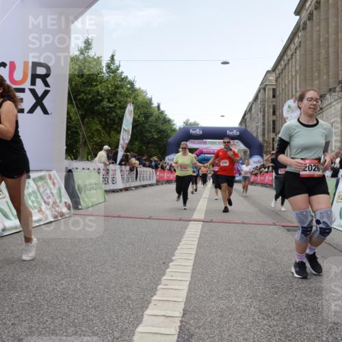 06.09.2026 - CURREX Alsterlauf Yannick Fuchs http://msf.ph/oto/10226299 06.09.2026 10:18:14 Ziel 1297, 2026, 2208, 2209, 2262, 3083, 4134, 4232, 4479, 4632, 4644, 4906, 5050, 6339, 8290 meine-sportfotos.de