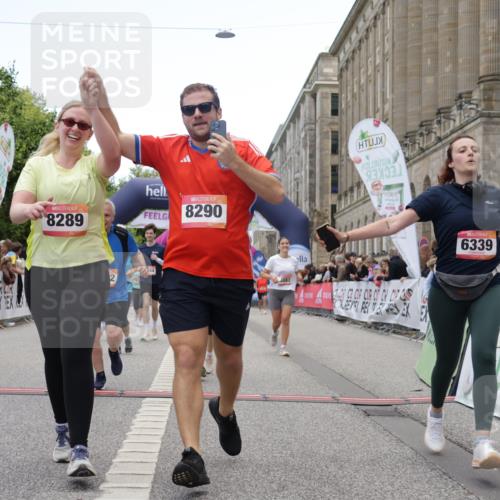 06.09.2026 - CURREX Alsterlauf Yannick Fuchs http://msf.ph/oto/10226308 06.09.2026 10:18:16 Ziel 2026, 2208, 2209, 2262, 3083, 3682, 3683, 4232, 4391, 4479, 4632, 4644, 5050, 6339, 8290 meine-sportfotos.de