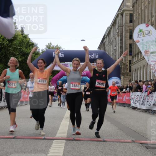 06.09.2026 - CURREX Alsterlauf Yannick Fuchs http://msf.ph/oto/10226330 06.09.2026 10:18:21 Ziel 2262, 2381, 3083, 3682, 3683, 4186, 4391, 4479, 4632, 4644, 5050, 5572, 6321, 6322, 6339, 8290 meine-sportfotos.de