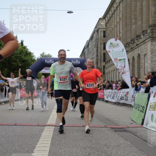 06.09.2026 - CURREX Alsterlauf Yannick Fuchs http://msf.ph/oto/10226354 06.09.2026 10:18:25 Ziel 2381, 2804, 3083, 3654, 3682, 3683, 4107, 4186, 4391, 4479, 4632, 4644, 4795, 4804, 5572, 5921, 6321, 6322 meine-sportfotos.de