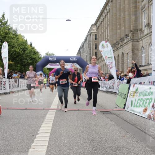 06.09.2026 - CURREX Alsterlauf Yannick Fuchs http://msf.ph/oto/10226405 06.09.2026 10:18:39 Ziel 2271, 2287, 2349, 2651, 2656, 2960, 3052, 3421, 3875, 3879, 4648, 5394, 8001 meine-sportfotos.de
