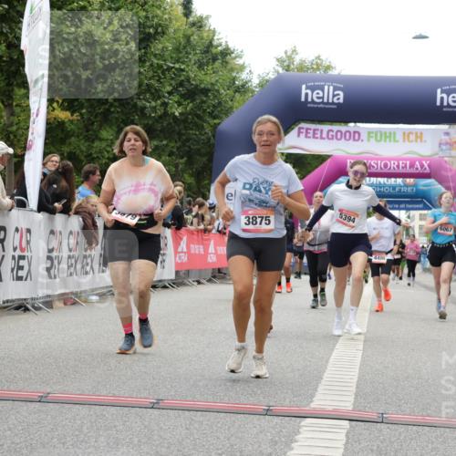 06.09.2026 - CURREX Alsterlauf Yannick Fuchs http://msf.ph/oto/10226421 06.09.2026 10:18:42 Ziel 2271, 2287, 2651, 2656, 3052, 3421, 3875, 3879, 4406, 4648, 5394, 5489, 6067, 8001 meine-sportfotos.de