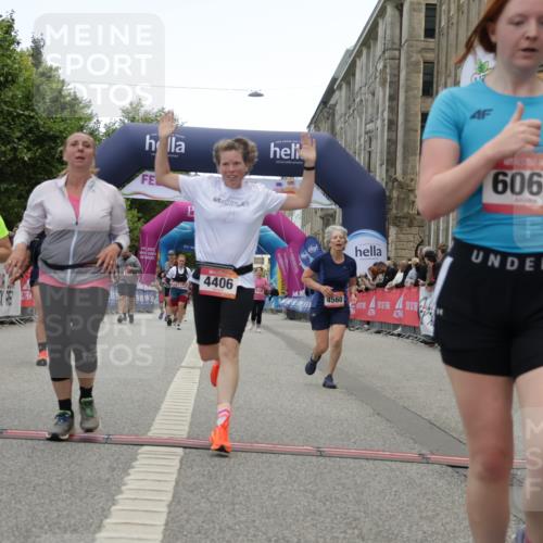 06.09.2026 - CURREX Alsterlauf Yannick Fuchs http://msf.ph/oto/10226442 06.09.2026 10:18:47 Ziel 2271, 2287, 2872, 3421, 3875, 3879, 4406, 4560, 4857, 5394, 5489, 6067 meine-sportfotos.de