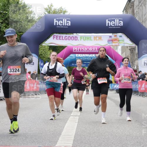 06.09.2026 - CURREX Alsterlauf Yannick Fuchs http://msf.ph/oto/10226470 06.09.2026 10:18:53 Ziel 2157, 2872, 3253, 3272, 3324, 3325, 4044, 4406, 4500, 4560, 4857, 5489, 6067, 6335 meine-sportfotos.de
