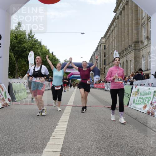 06.09.2026 - CURREX Alsterlauf Yannick Fuchs http://msf.ph/oto/10226485 06.09.2026 10:18:57 Ziel 2157, 2872, 3253, 3272, 3324, 3325, 4044, 4500, 6335 meine-sportfotos.de
