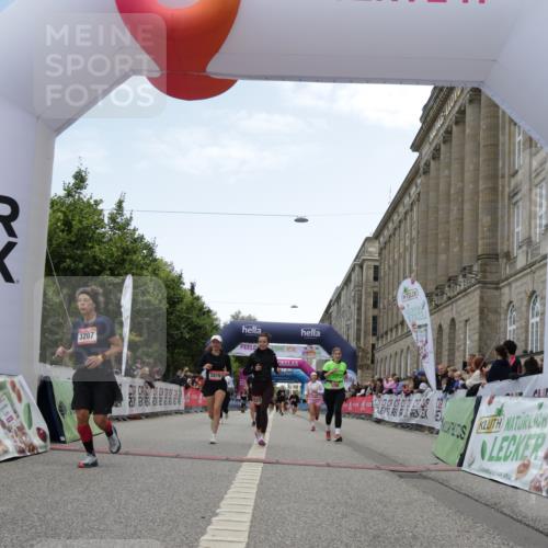06.09.2026 - CURREX Alsterlauf Yannick Fuchs http://msf.ph/oto/10226542 06.09.2026 10:19:19 Ziel 2819, 2837, 3207, 3669, 3713, 4665, 5788 meine-sportfotos.de