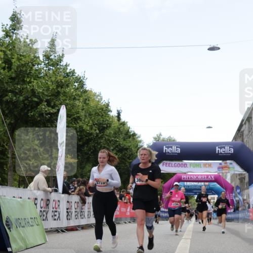 06.09.2026 - CURREX Alsterlauf Yannick Fuchs http://msf.ph/oto/10226550 06.09.2026 10:19:22 Ziel 2819, 2837, 3207, 3669, 3713, 4665, 5422, 5426, 5427, 5788, 5795 meine-sportfotos.de