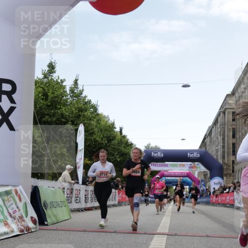 06.09.2026 - CURREX Alsterlauf Yannick Fuchs http://msf.ph/oto/10226552 06.09.2026 10:19:23 Ziel 2819, 2837, 3207, 3669, 3713, 4665, 5422, 5426, 5427, 5788, 5795 meine-sportfotos.de
