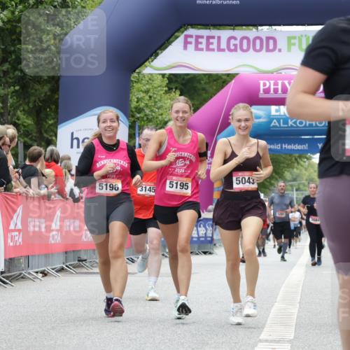 06.09.2026 - CURREX Alsterlauf Yannick Fuchs http://msf.ph/oto/10226578 06.09.2026 10:19:32 Ziel 2292, 2293, 3145, 5042, 5043, 5195, 5196, 5376, 5422, 5426, 5427, 5648, 5795 meine-sportfotos.de