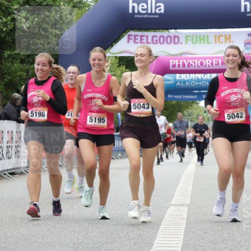 06.09.2026 - CURREX Alsterlauf Yannick Fuchs http://msf.ph/oto/10226586 06.09.2026 10:19:34 Ziel 2292, 2293, 3145, 5042, 5043, 5195, 5196, 5376, 5648, 5795 meine-sportfotos.de